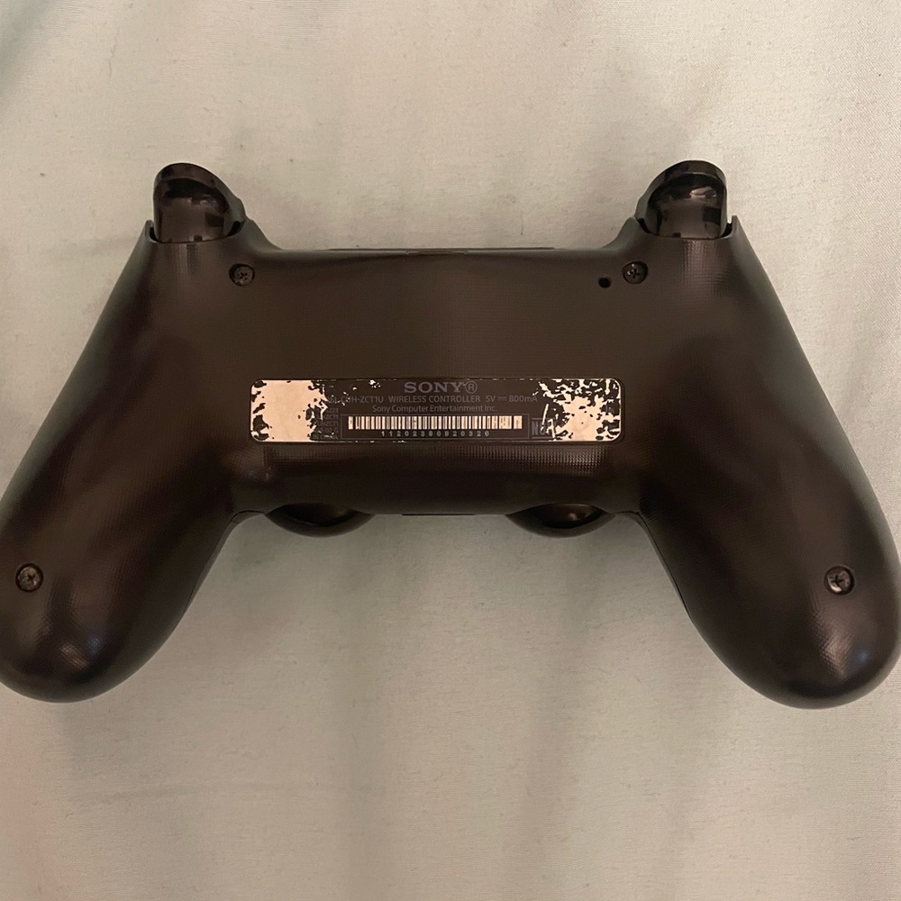 ps4 controller - Picture 3 of 3